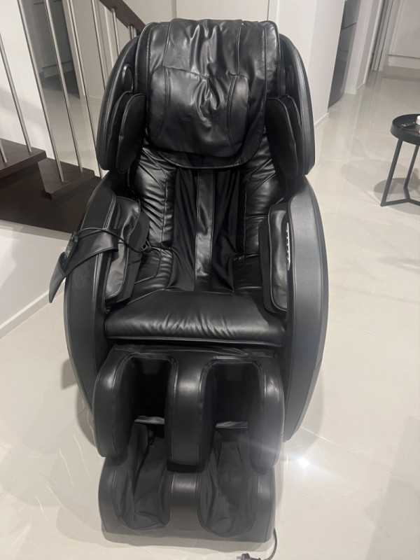 massage chair (2).jpg